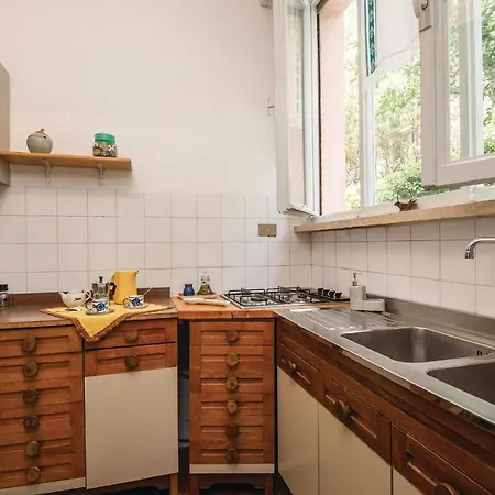 2 Bedroom Awesome Home In Piediluco